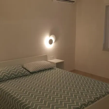Casette Eos E Zefiro Apartment *