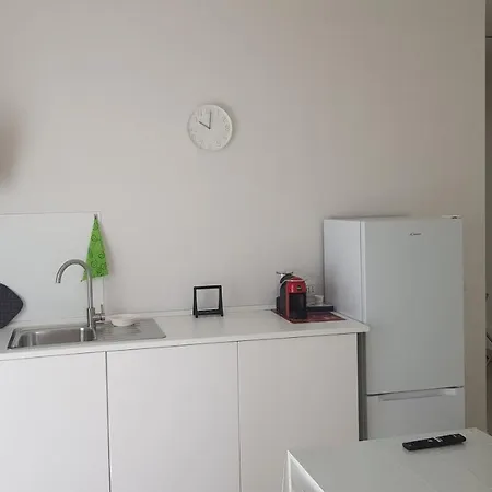 Casette Eos E Zefiro Apartment Pulsano
