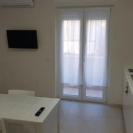 Casette Eos E Zefiro Apartment Pulsano